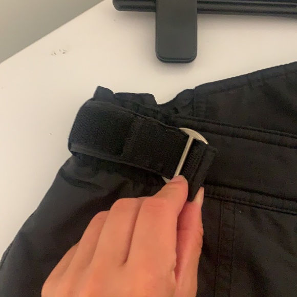 Descente | Black adjustable waist ski snow pants  (NWOT) - Picture 9 of 11